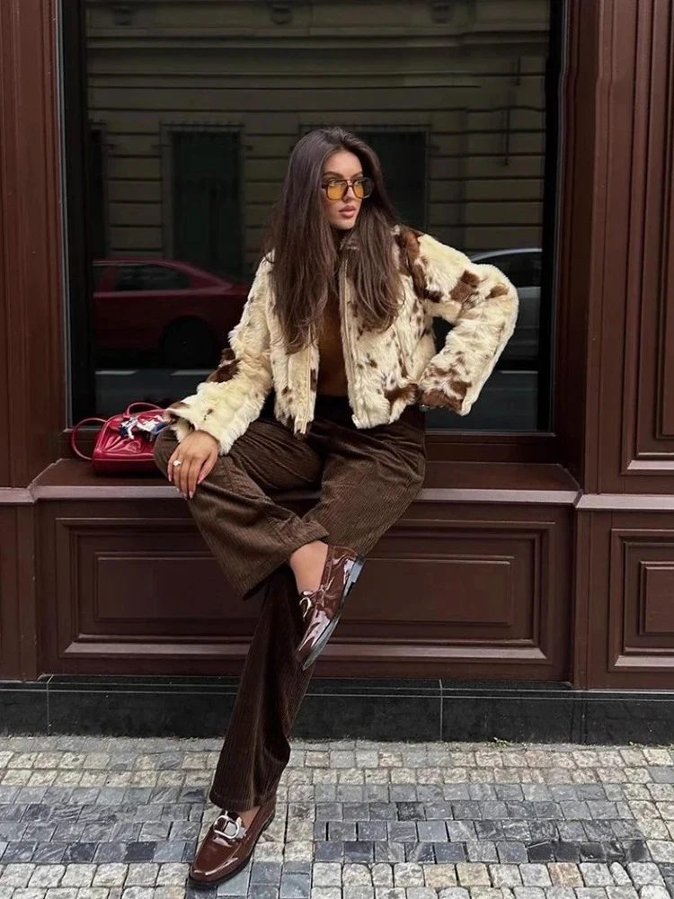 Manteau en fausse fourrure imprimé pour femmes Manteau à revers élégant Manteau à manches longues Manteau épais pour l'hiver Manteau chaud pour la rue haute