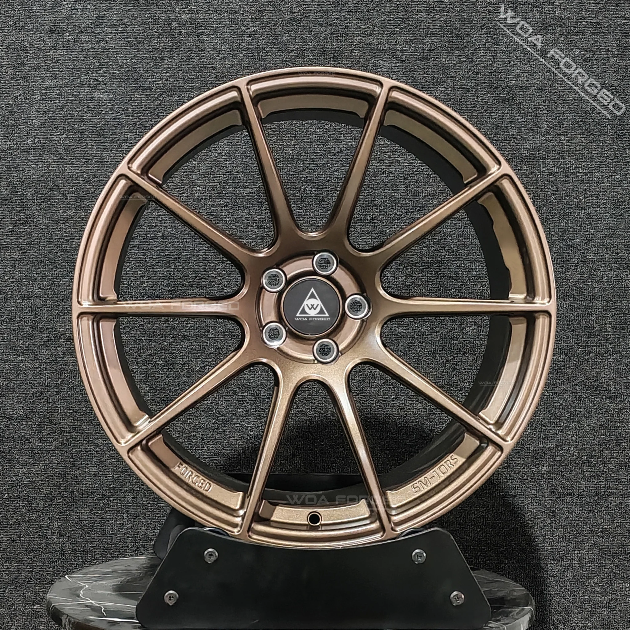 تخصيص 6061T6 Sm-10rs خفيفة الوزن مزورة الألومنيوم 5x114.3 PCD عجلات سيارة رياضية كروم جديد مع 35 مللي متر 40 مللي متر 25 مللي متر ET للركاب