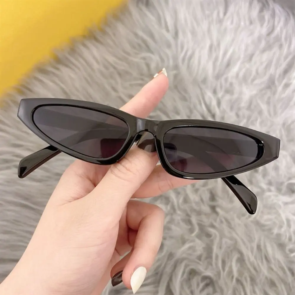 Fashion Small Frame Cat Eye Sunglasses Street Shooting UV Protection Hip-Hop Sun Glasses Styling Eyewear for Women