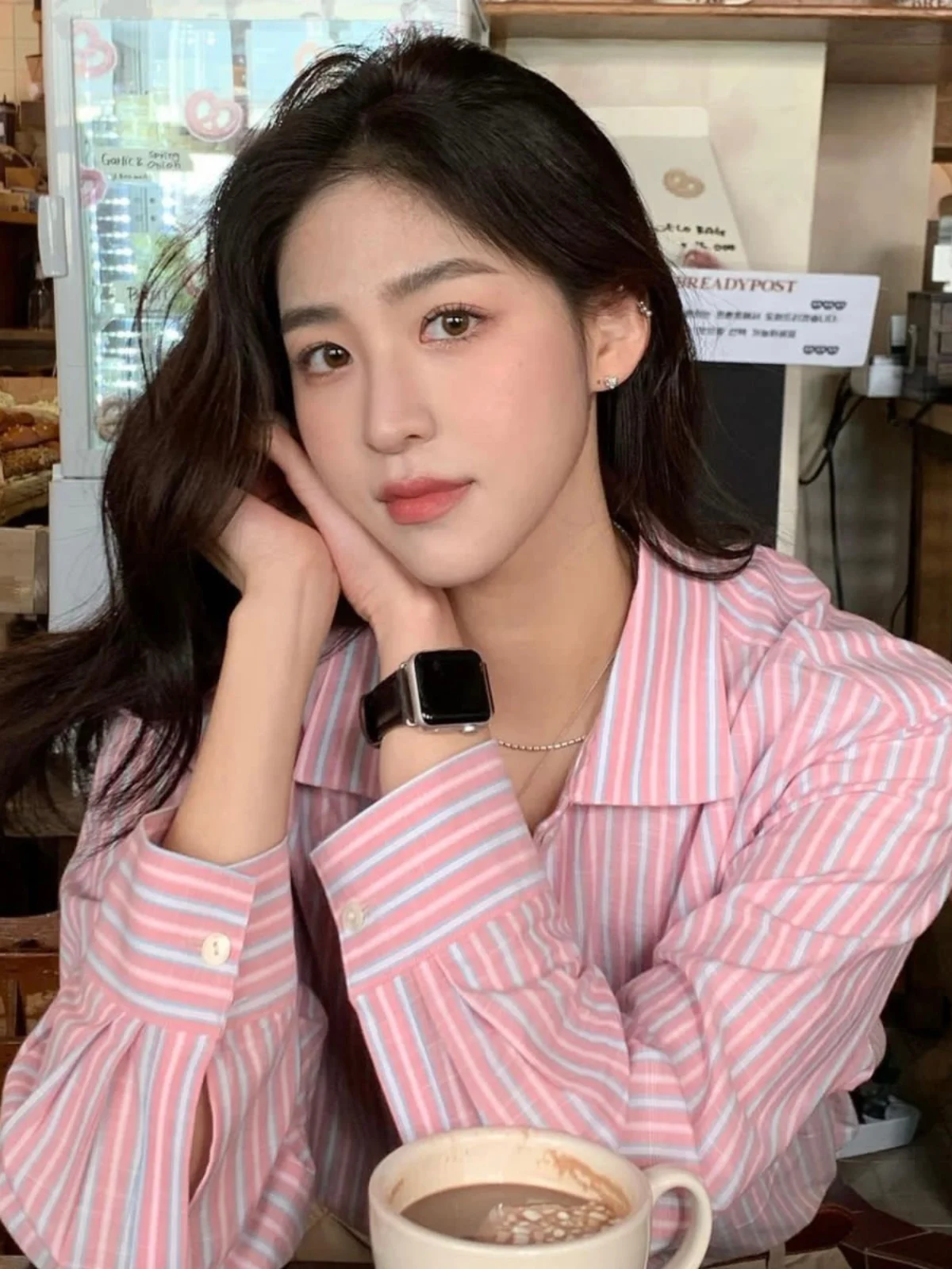 Pink Striped Long Sve irt Women's Korean Design Sweet Sle Early Autumn New Top Faionable Commute Bubble Sve irt