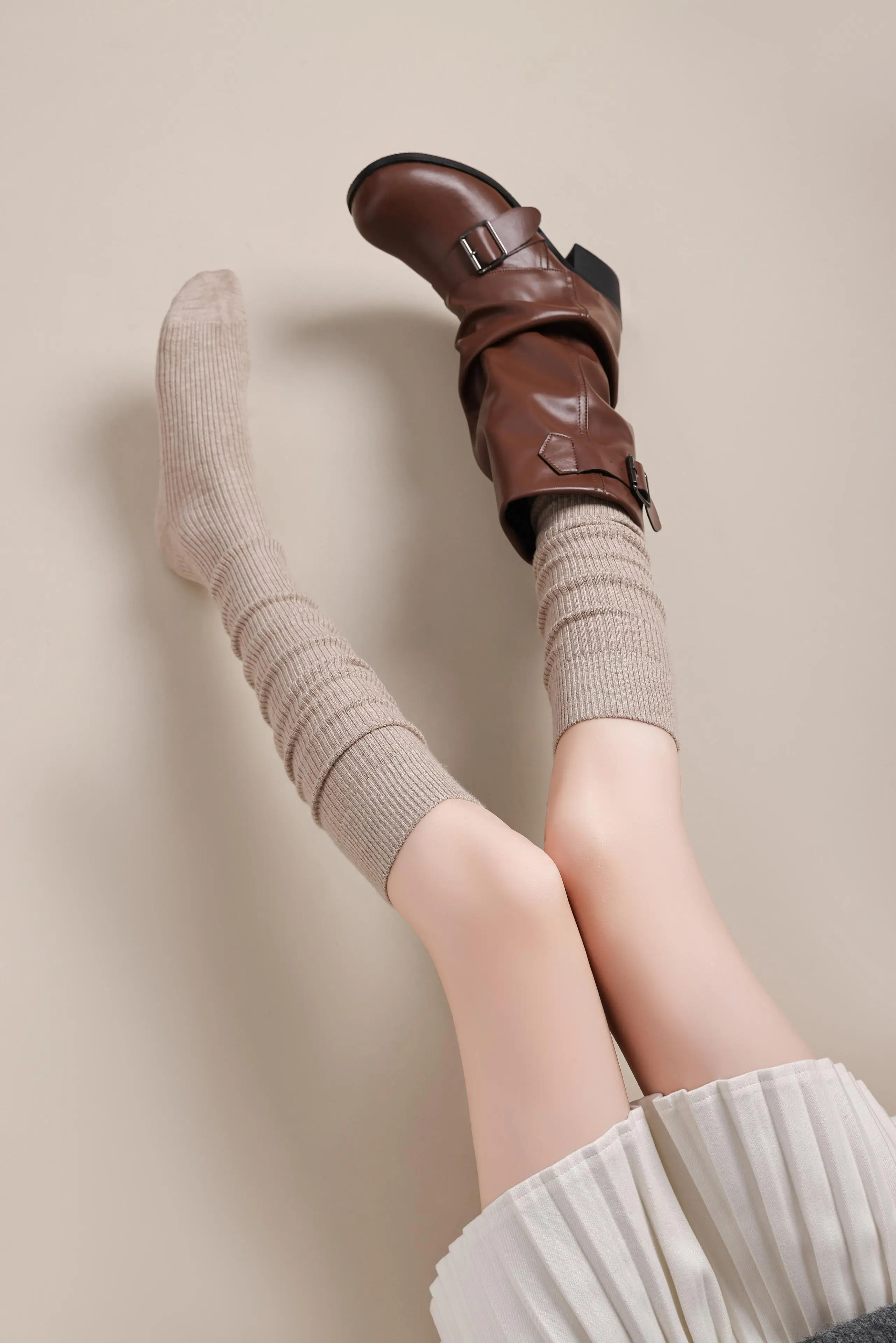 Women's 100% Merino Wool Over-the-Knee Socks Winter Thick Warm Ribbed One Pc Long Stockings Solid Color Knitted Fashion Socks