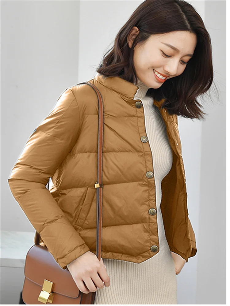 Women Light Thin White Duck Down Coat Warm Down Jacket 2024 New Autumn Winter Ladies Slim Single-breasted Short Puffer Parkas