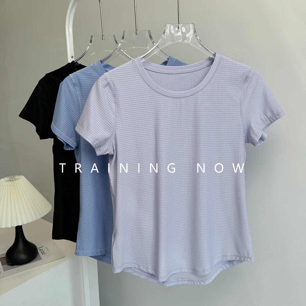 

Fitness T-shirt top for women summer thin breathable Pilates yoga short-sleeved loose mesh exercise quick-drying clothing