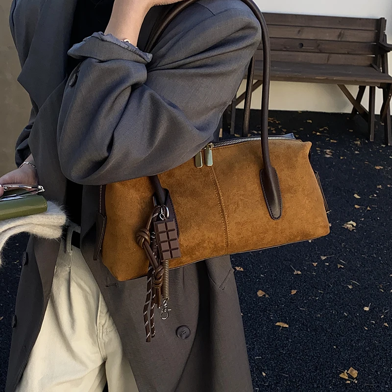 الجانب الأيسر المرأة بولي Leather حقيبة كتف جلدية 2025 الشتاء ريترو حمل الحقائب الفاخرة مصمم الاتجاه الإناث حقائب اليد والمحافظ بسيطة #2