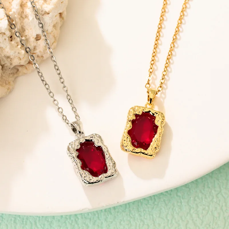 2026 New European and American New Minimalist Multi-color Zircon Edging Geometric Square Pendant Necklace Retro Collarbone Chain