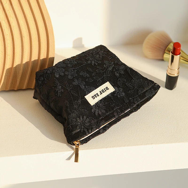 Black embroidery women's makeup bag, portable small makeup change storage bag, travel card case, key case, inner tank bag