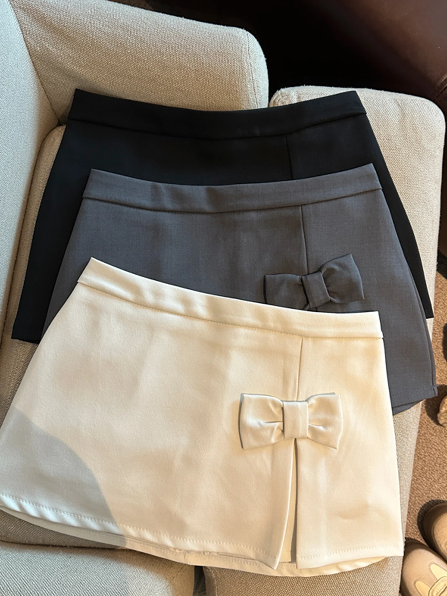 

Рекомендованная Эмили Клуд: Женская короткая юбка А-силуэта с разрезом и завязками, весна-лето, с высокой талией, облегающая, с защитой от просвечивания