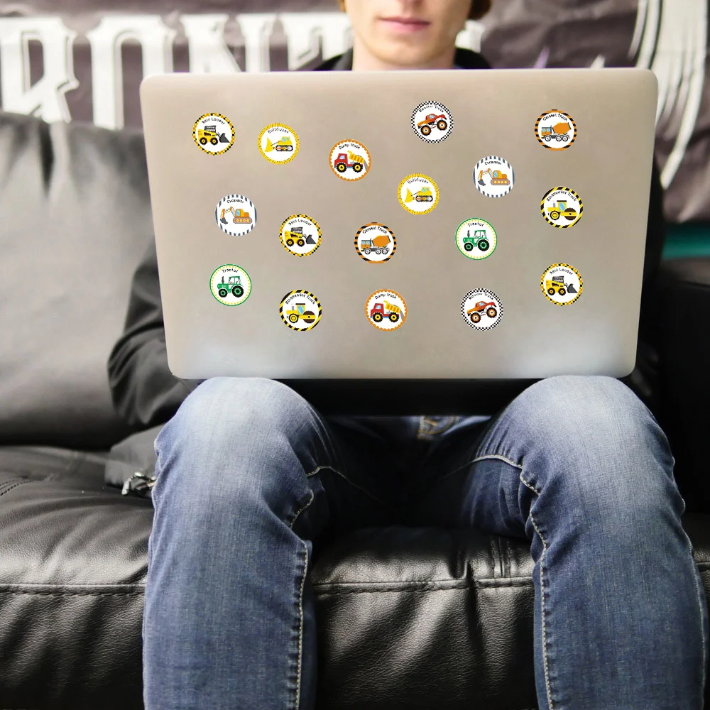 1Roll(500Pcs) Various Cartoon Engineering vehicle Stickers 1 Designs Decals Teacher Reward Labels School Supplies Gift Package