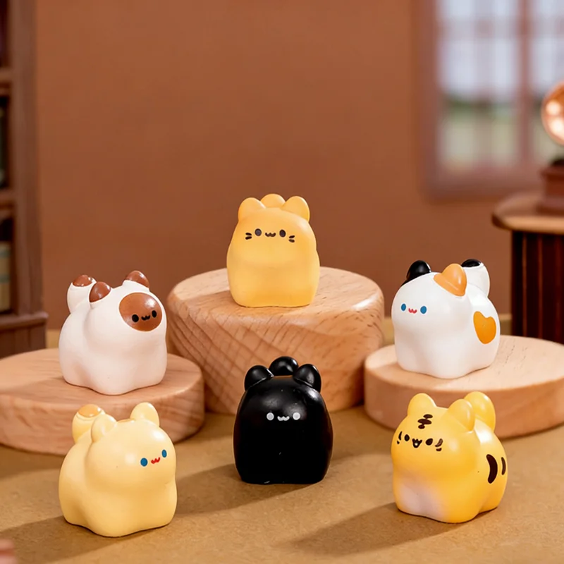 Micro landscape creative cute kitten doll cute DIY ornament blind bag accessories mini desktop car ornament