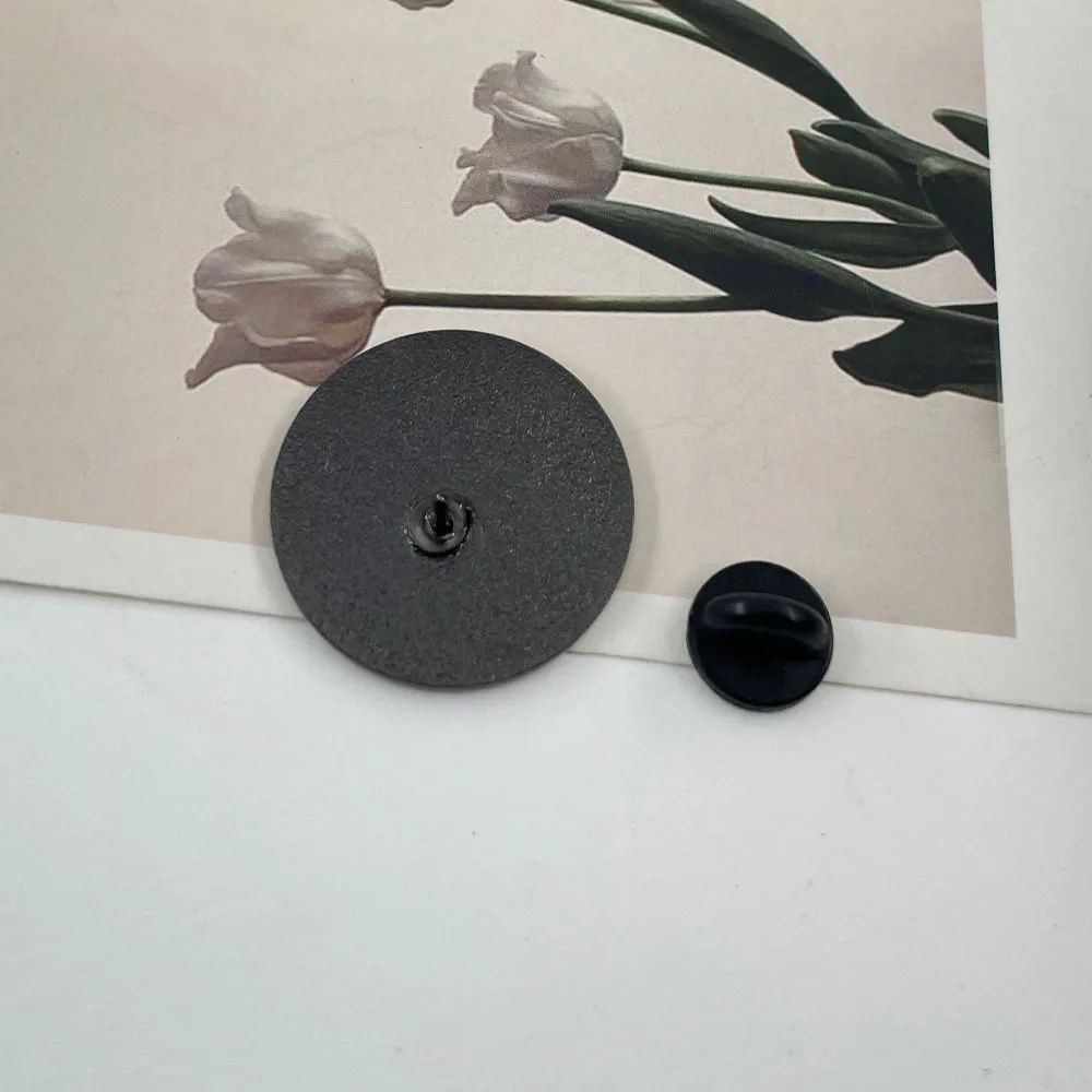 Rose Treat People With Kindness-Pin esmaltado con cita divertida, broche con insignia, alfileres feministas para niños, regalos bonitos para profesores