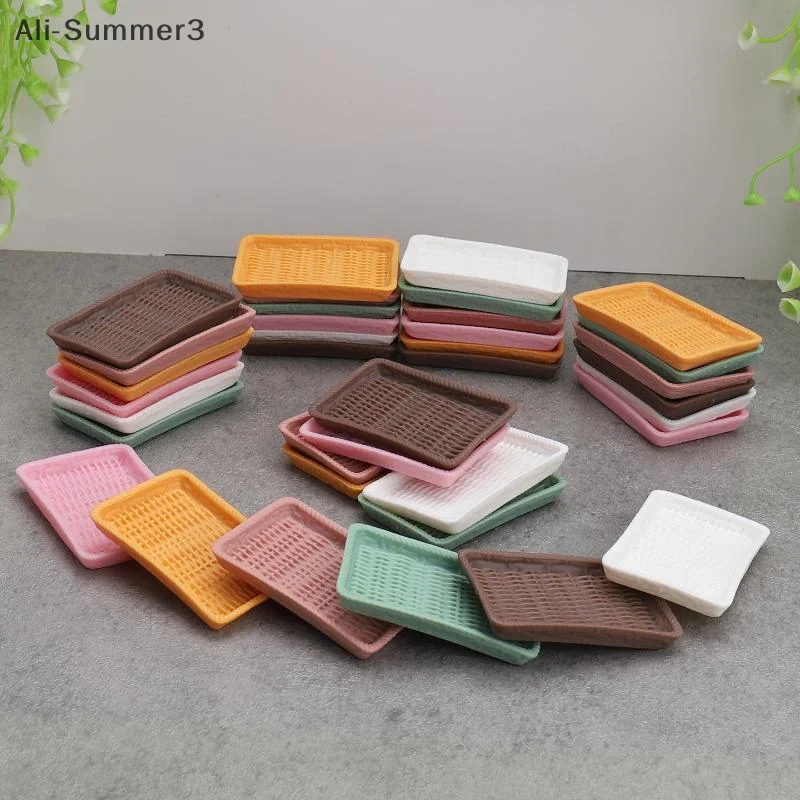 10Pcs Puppenhaus Simulation Miniatur Küche Besteck Teller Teller Dessert Brot Platte Modell Ornament Spielzeug Puppe Haus Zubehör