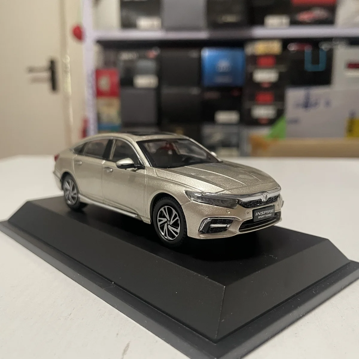 Diecast 1:43 Schaal Dongfeng Honda Inspire 2019 Legering Model Auto Collectible Toy Gift Souvenir Display Ornamenten
