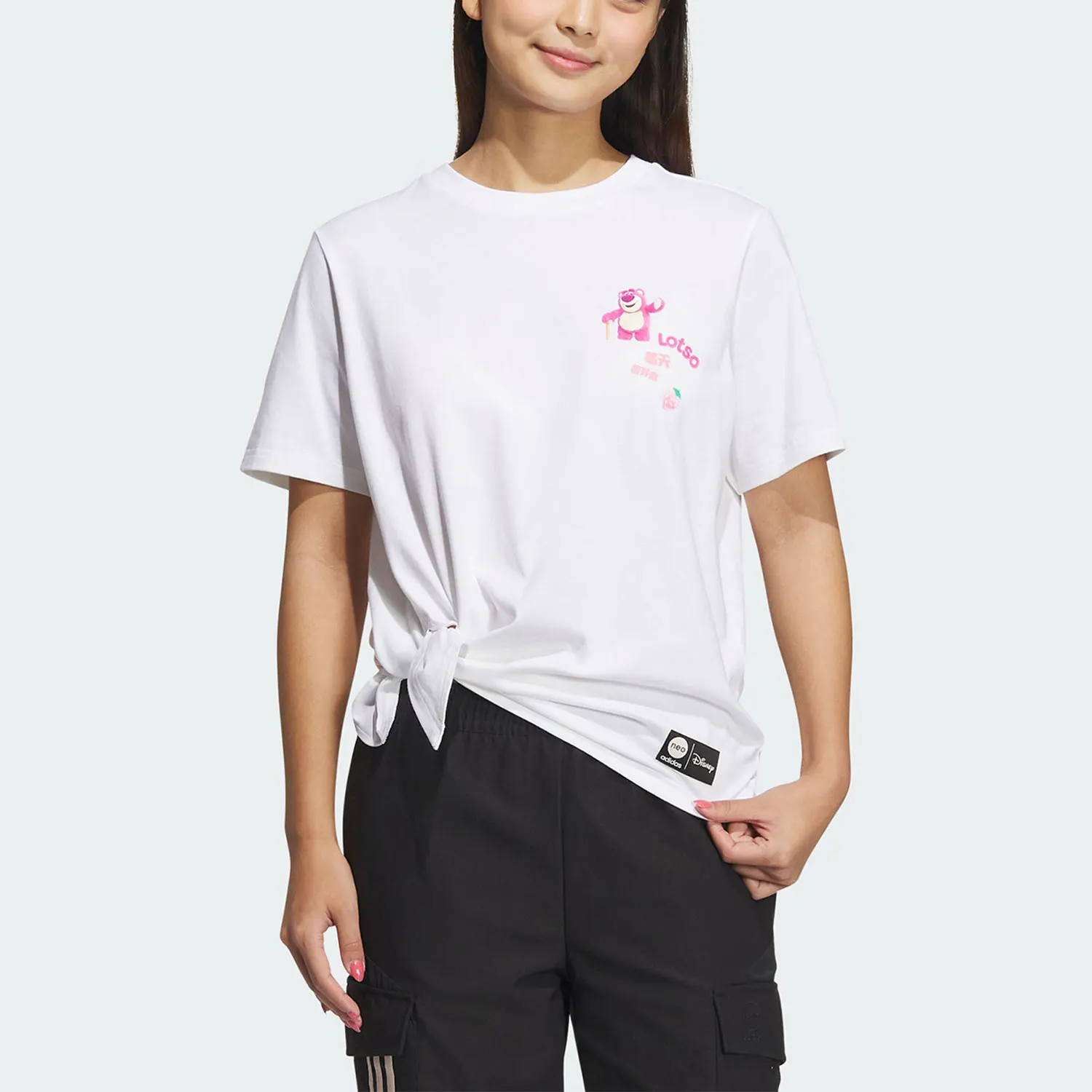 

Официальная женская спортивная футболка Adidas Authentic Neo Strawberry Bear с принтом IP4028