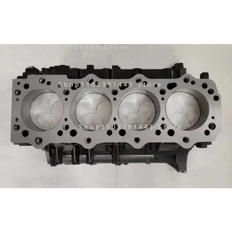 4M40 4M40T 4M41 4M50 Engine Cylinder Block & Cylinder head