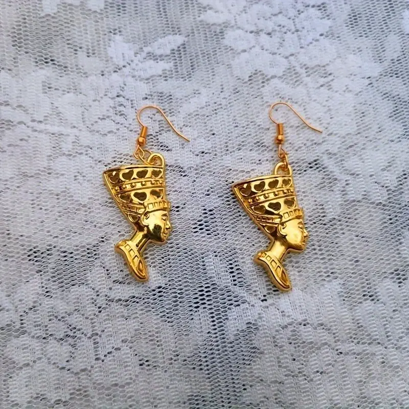 Golden Egyptian Queen Nefertiti Portrait Earrings Jewelry Egyptian retro Aesthetic drop earrings