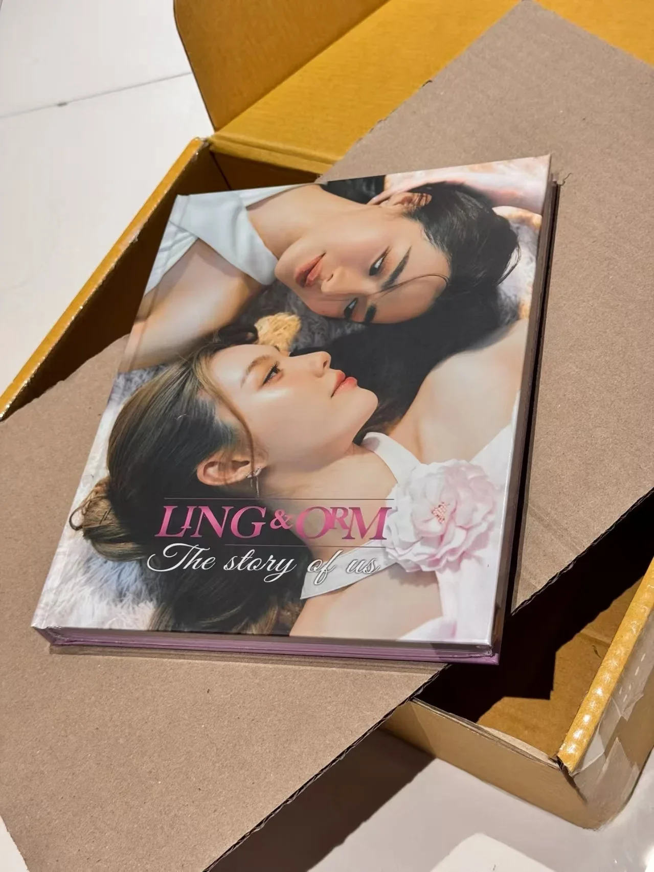 2025 LingOrm Thailand Signing Event Photo Album Ling Ling Kwong