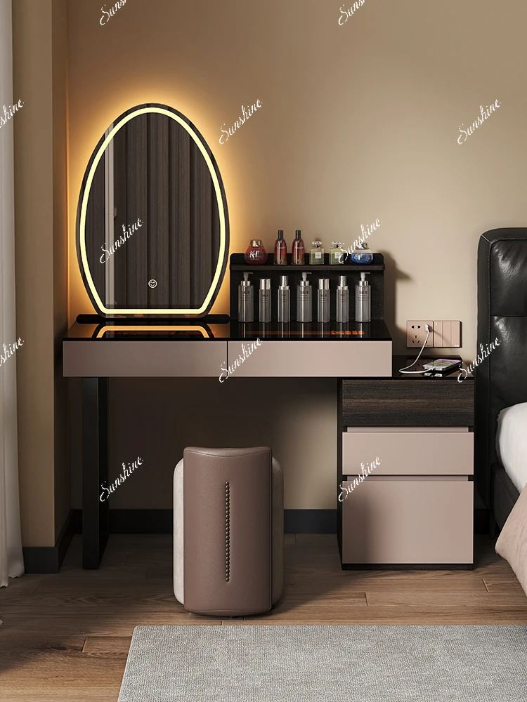 Italian high-end light luxury bedroom telescopic dressing table and chest integrated