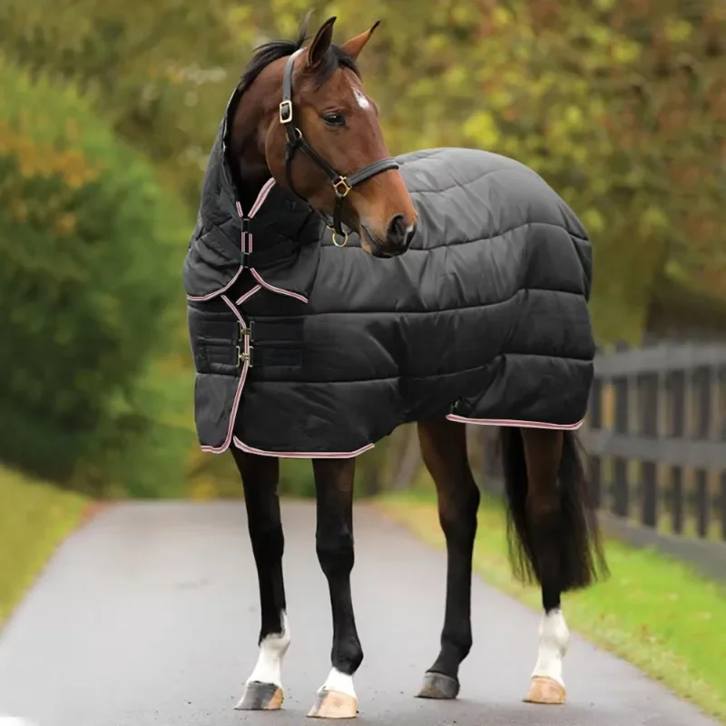 Warm Horse Coat Waterproof Breathable Cotton Nylon Material Adjustable Design Ideal For Cold Weather Daily Horse Use