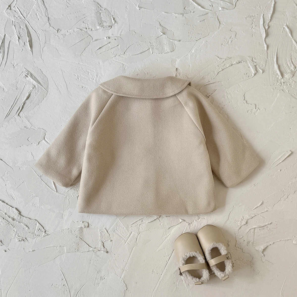 2026 Neue Baby-Wolljacke mit niedlichem Sonnen-Stickerei-Kragen, warm, Beige/Kamel, Oberbekleidung für Kleinkinder, Herbst-Winter-Jacke – Detail 2