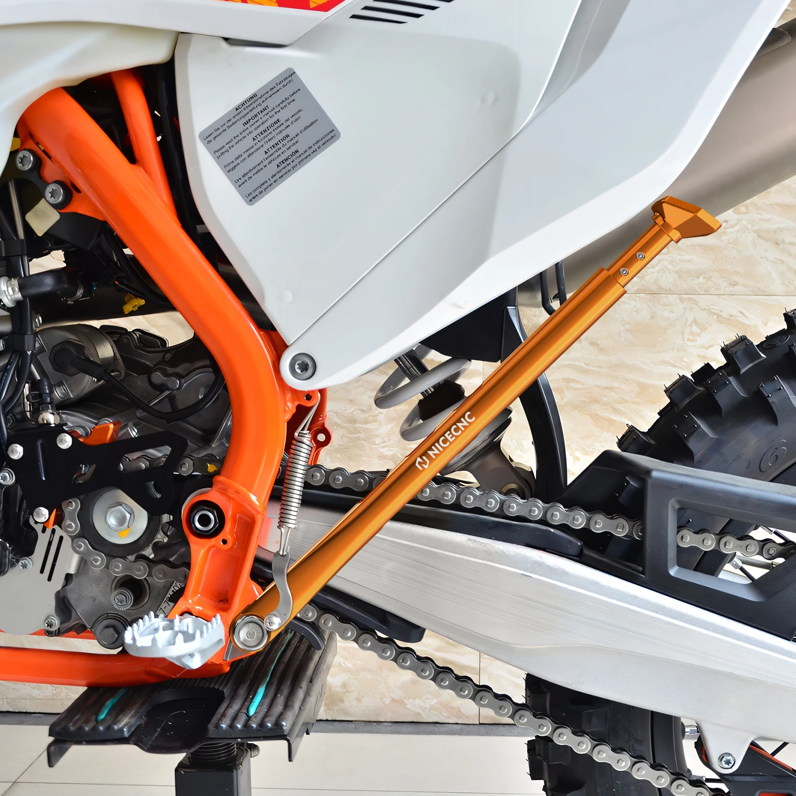 Verstellbarer Ständer für 2023 2022 KTM EXC 300 XCW XCF-W EXC-F 500 450 350 Husqvarna TE 300 FE 450 350 GasGas EC 300 EC 250 – Detail 13
