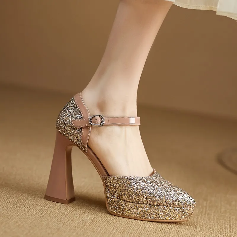 Sexy Pointed Toe High Heels Women\'s Summer New Shiny High Heels Elegant Silver Banquet Wedding Shoes Women Thick Heels Sandals