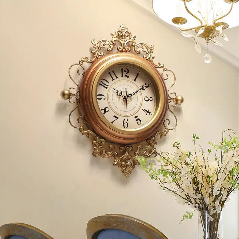 

American Retro Silent Wall Clock European Creative Carved Art Wall Clock Home Fashionable Soft Installation Silent Clock