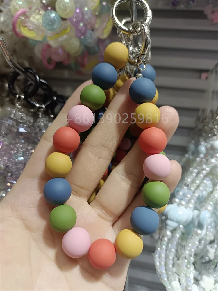 Popular multi-color beaded key chain wristlet for handsfree Silicone Bead Bracelet