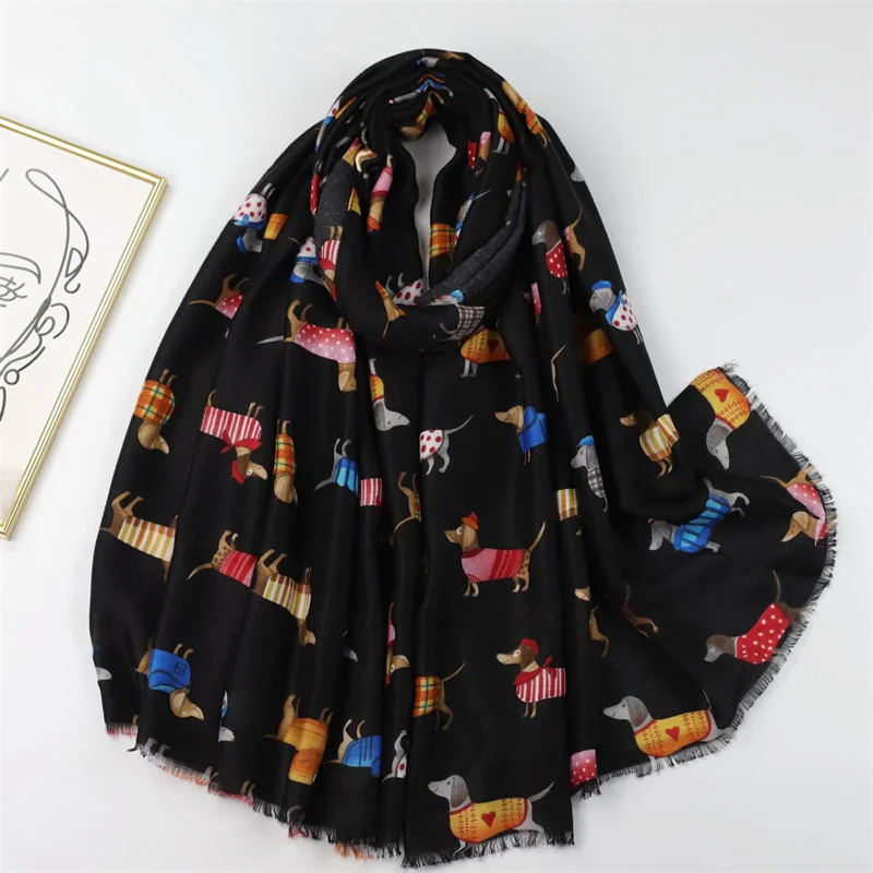 Cute Cartoon Dachshund Pattern Scarf Twill Thin Breathable Fringe Shawl Casual Travel Inelastic Outerwear Long Shawl 180*90Cm