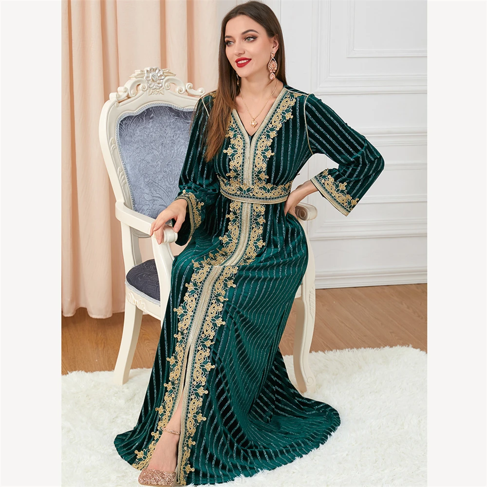 Winter Velvet Muslim Dress Women Abaya Appliques Morocco Party Dress Thicken Split Abayas Kaftan Islam Turkey Arabic Long Robe