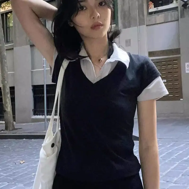 De nieuwe Koreaanse versie van The College POLO Splicing Two Short T-shirt met korte mouwen Slim Slim Jacket met Sweet Spicy