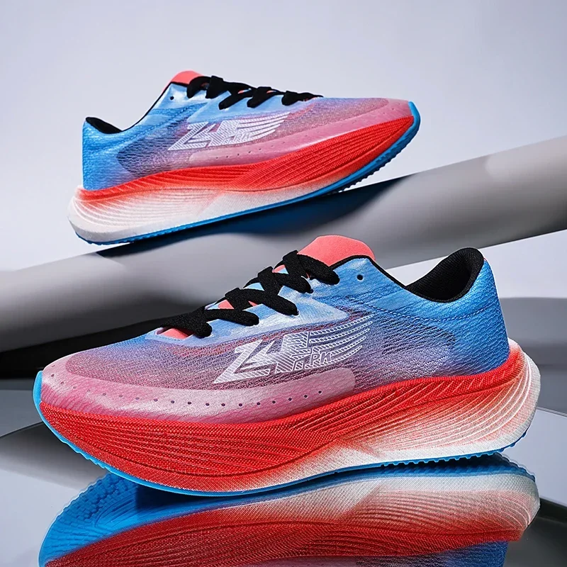 أحذية رياضية عالية الجودة للجنسين جديدة قابلة للتنفس ومضادة للانزلاق وممتصة للصدمات للأطفال في الهواء الطلق من المطاط ومضادة للانزلاق أحذية تدريب رياضية #2