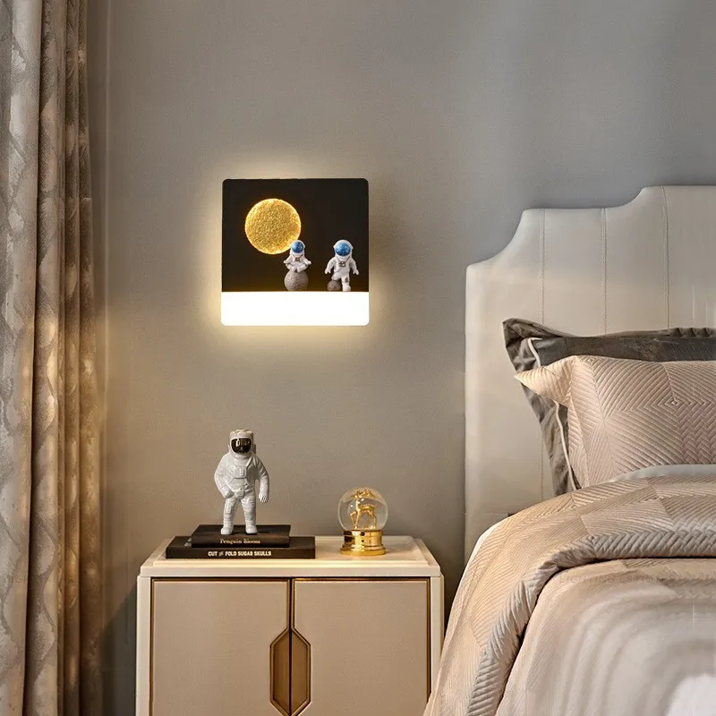 New Wall Lamp LED Astronaut Creative Cartoon Boys and Girls Children\'s Living Room Bedroom Sconce Spaceman Bedside Decor Light