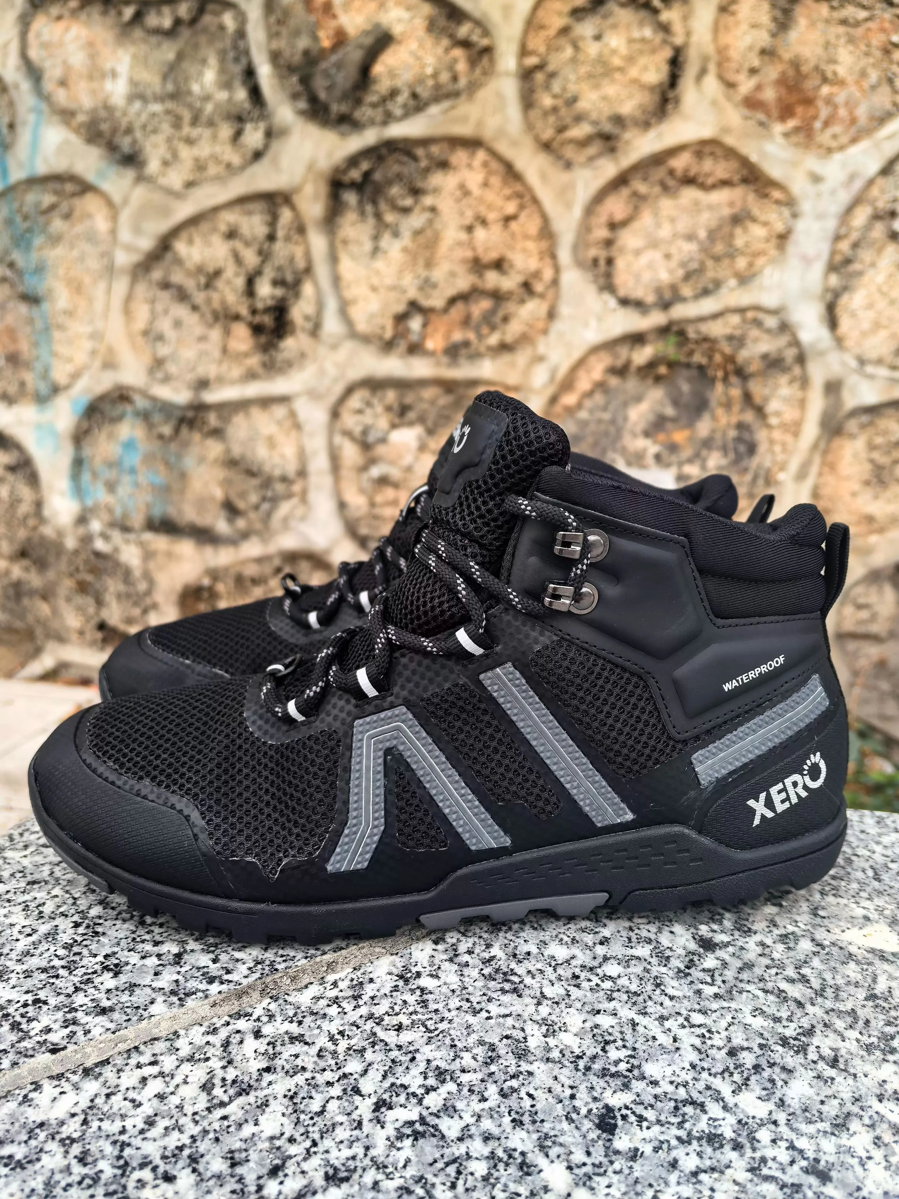 Hot Sale New Season Collection: Best-Selling Lightweight Breathable Outdoor Walking Shoes Durable Walking Shoes