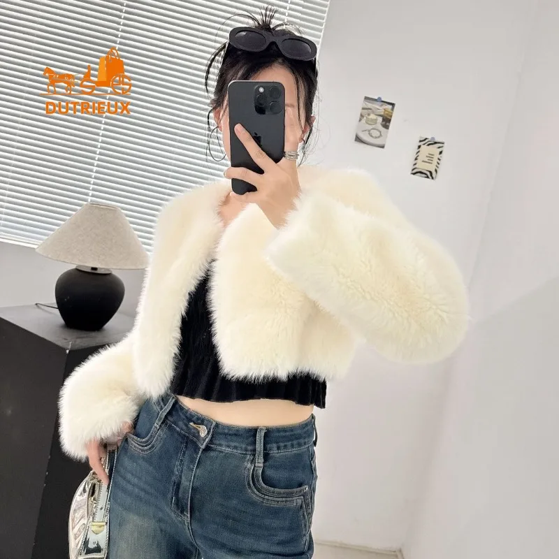 Autumn and Winter Women's Short Genuine Mink Fur Coat, 100% Real Mink Fur, Ski Travel Fashion Temperament Women's Fur Jacket
