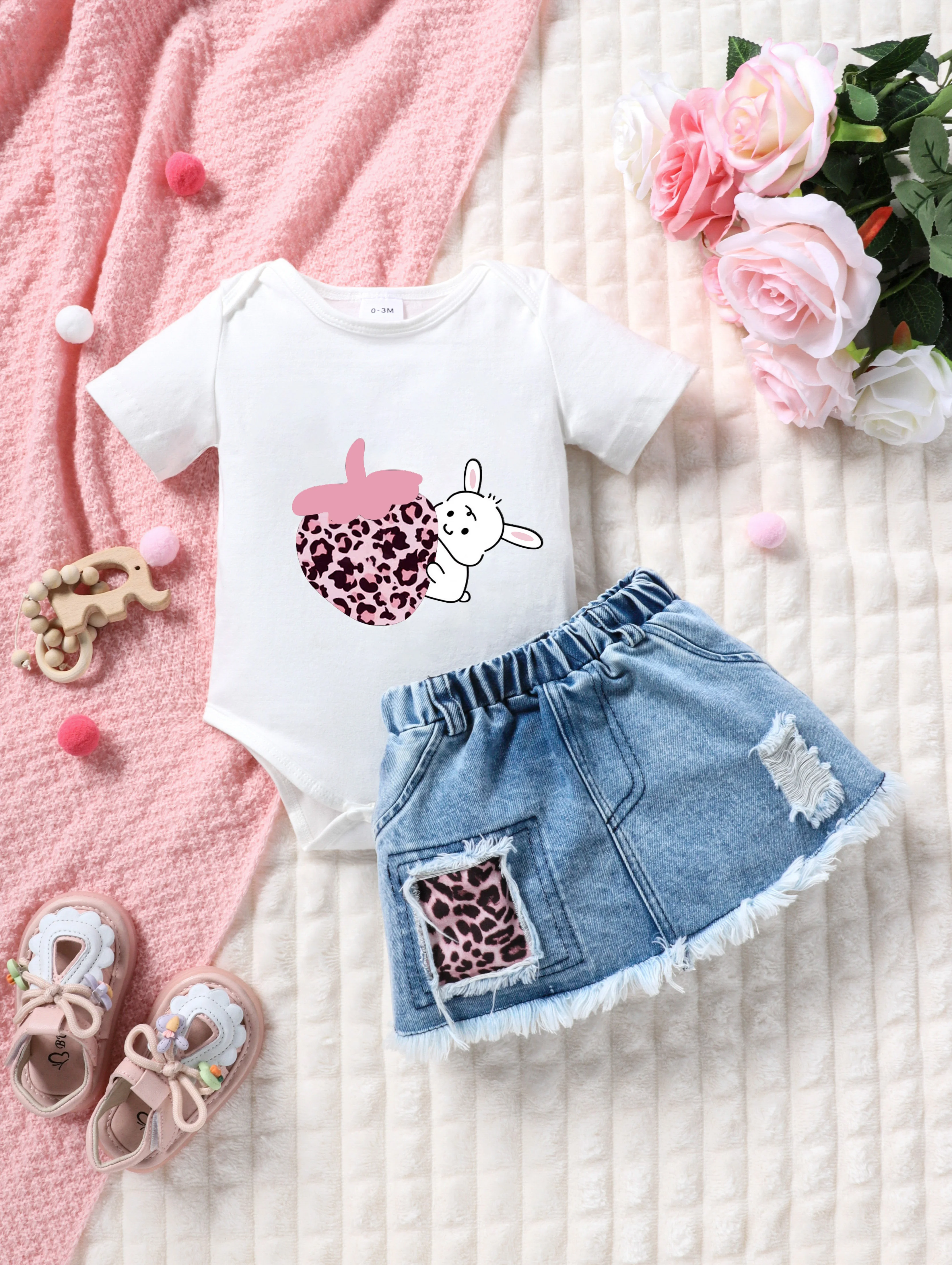 Summer Infant Girl's Sweet Two-Piece Set Leopard Strawberry Rabbit Print Short Sleeve Top with Frayed Denim Mini Skirt Outfit