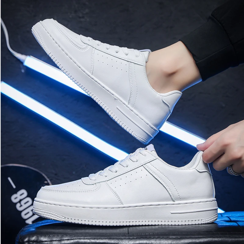 Classic White Shoes for Men Korea Style Trendy Student Shoes for Men Breathable Chunky Causal Men Shoes Four Seasons Sneakers