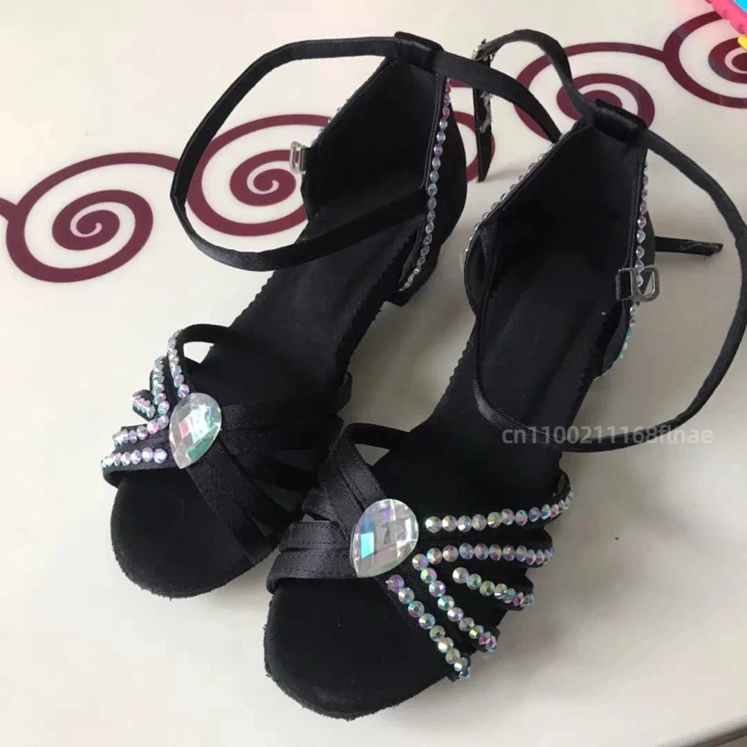 Professionelle Lateinamerikanische Tanzschuhe für Damen mit Diamanten, Weicher Rutschfester Sohle, Atmungsaktiv und Bequem, Ballroom-Übungsschuhe für Innenräume – Detail 2