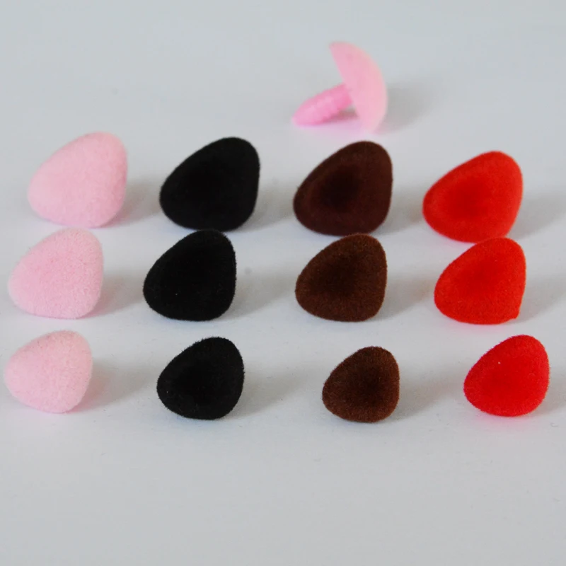 20pcs Safety nose triangle safety nose flocking nose and washing machine craft doll plush toy bear accessories