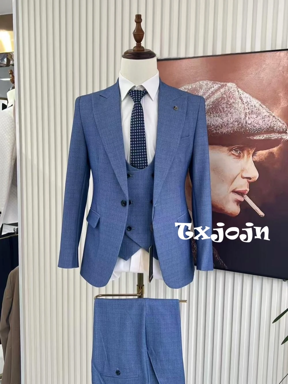 

Men's Formal Peak Lapel Suit Set 3 Pieces Business Outfit Elegant Handsome Slim Fit Suits For Men Host Costumes Party Tuxedo