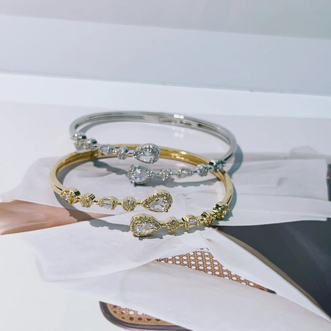 

HIBRIDE Gentle feminine charm shines necklace bracelet ring adjustable jewelry set wedding prom gift travel accessory B151