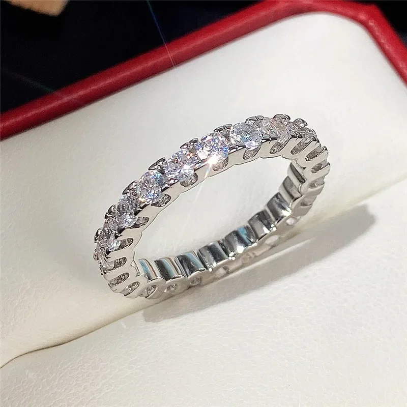 New Fashion Contracted Design Women\'s Ring with Brilliant White Cubic Zirconia Wedding Party Daily Wearable Statement Jewelry