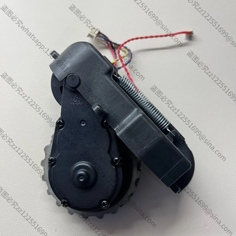 Suitable for DG710 DG711 DG716 Left and Right Wheel Drive Tire Motor Sweeper DE33 DE35 (dismantling)