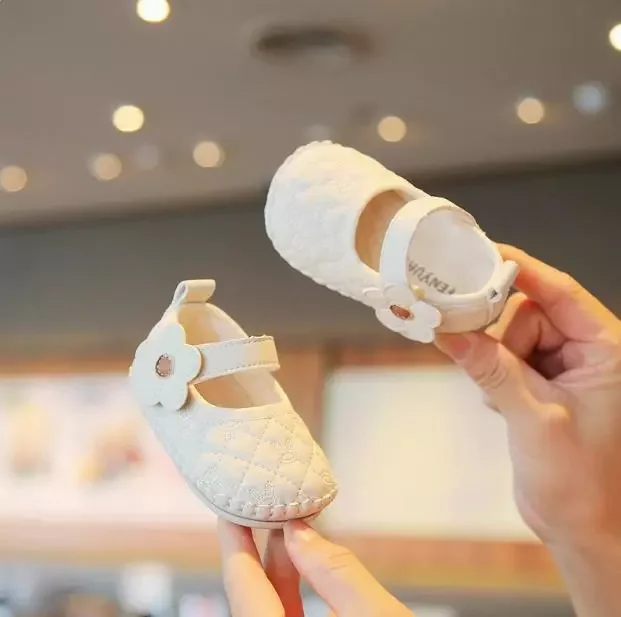 

pring And Autumn Baby Shoes 6 To 12 Months Old Baby Soft Soled Shoes For One Year Old Baby Walking Shoes
