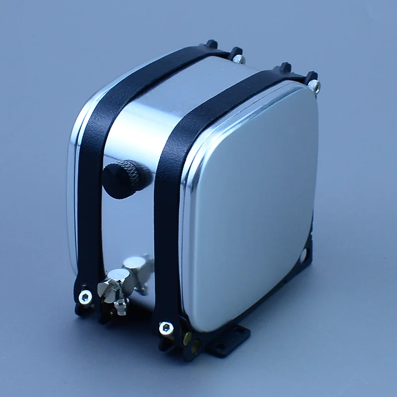 1:14スケールメタルシミュレーションマイクロ油圧オイルタンク、タミヤRCトラックティッパーSCANIA 770S VOLVO FH16 ACTROS MAN車用装飾