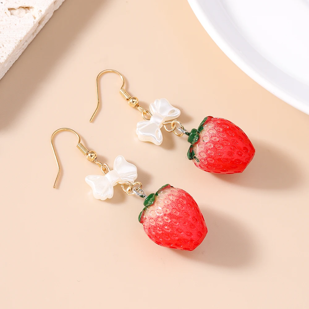 Aihua Koreanische Harz-Ohrringe mit Schleife und Erdbeere für Frauen und Kinder, Simulierte Frucht-Hängeohrringe, Geburtstags-Schmuck-Accessoires – Detail 5