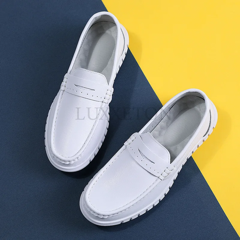 Nurse Shoes Men Flat White Breathable Doctor Soft Non Slip Hospital Genuine Leather Slip on Small White Shoes Beanie Shoe