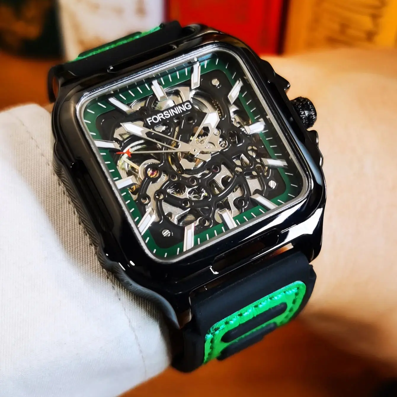 

Forsining спортивные мужские часы лучший бренд класса люкс скелетон автоматические механические часы для мужчин наручные часы с резиновым кожаным ремешком новые