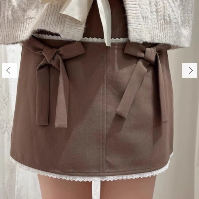 กระโปรงทรงเอ ดีไซน์ญี่ปุ่น สไตล์สาวหวานแบบฝรั่งเศส แต่งโบว์ใหญ่ ผ้าลูกไม้ มีกระเป๋า  สำหรับผู้หญิง  คอลเลคชั่นฤดูใบไม้ร่วง 2025  ใหม่  น่ารัก  ใช้งานได้หลากหลาย  กระโปรงสั้น  สำหรับสุภาพสตรี