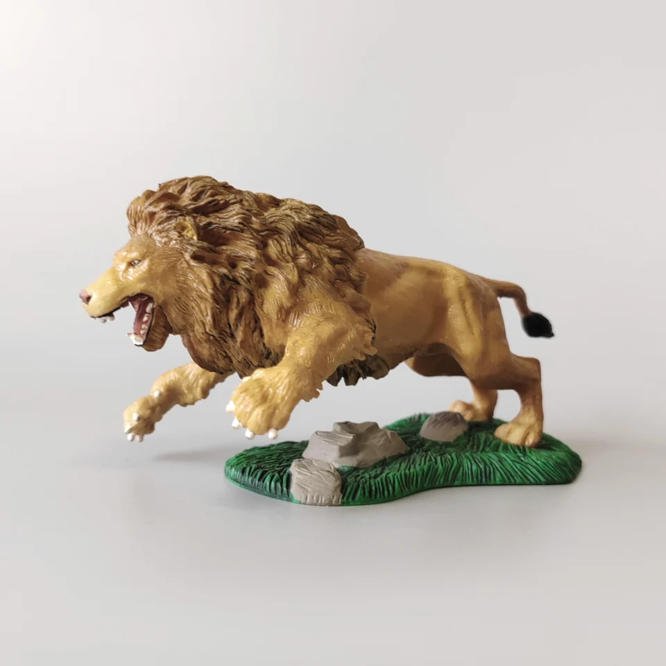 ナルニア国物語 NARNIA ワードローブ ミニチュア レプリカ フィギュア Sb37a42fa04df42169774ce74a70e8