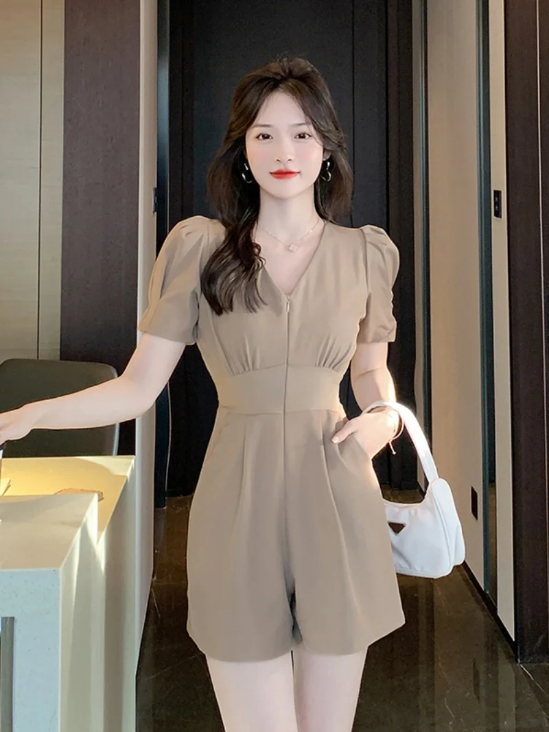 

Women Casual Jumpsuits Vintage Summer Loose Overalls Wide Leg Pant Shorts Pants Rompers Short Sleeve Playsuits Pantalon T159